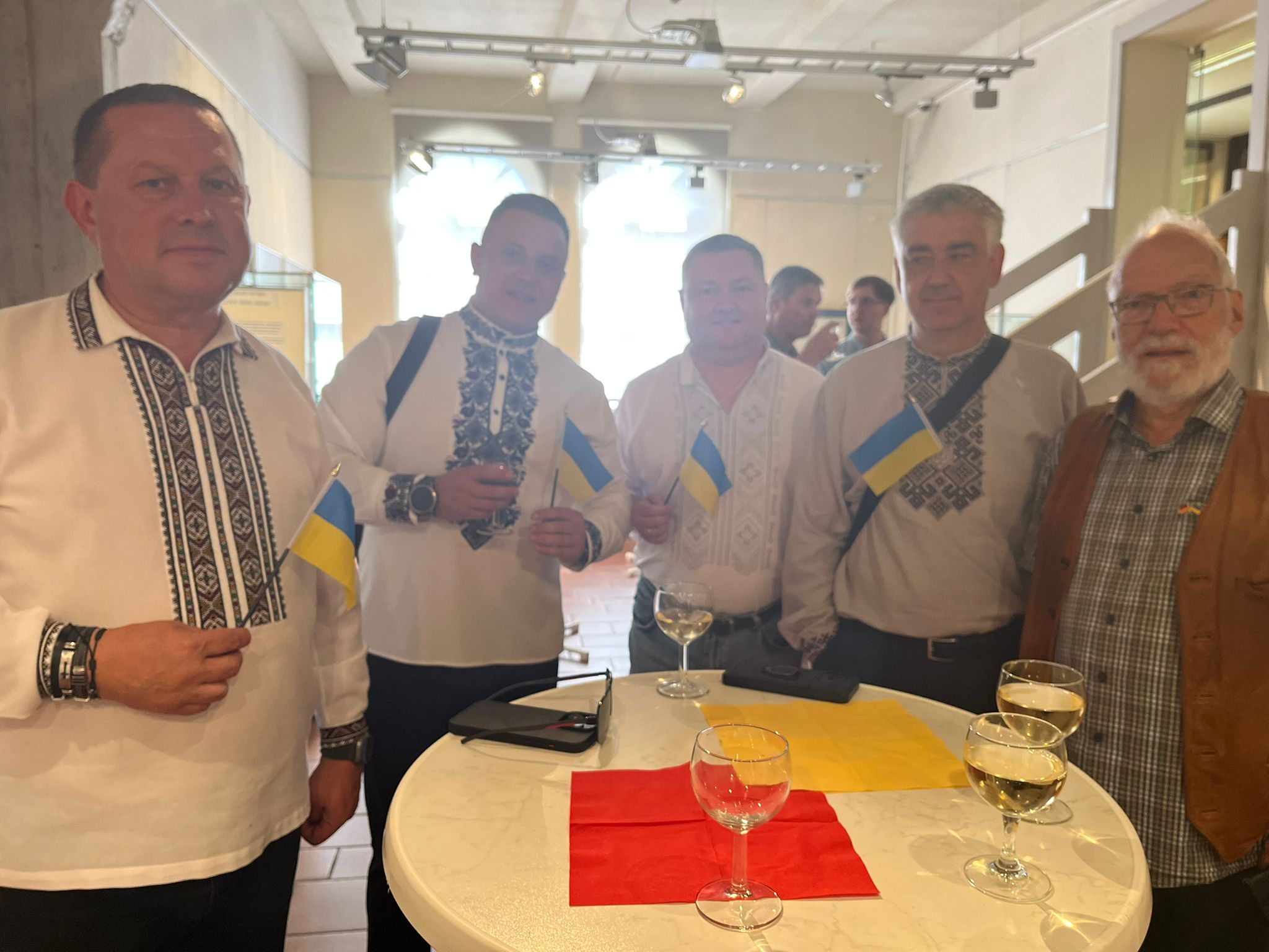 Hans Harer mit der ukrainischen Delegation: Hans Harer mit der Ukrainischen Delegation